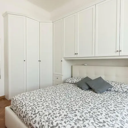Apartment Lovely Flat Solari *