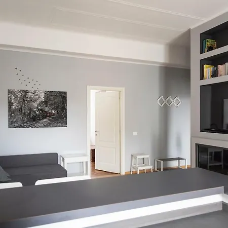 Lovely Flat Solari Milão